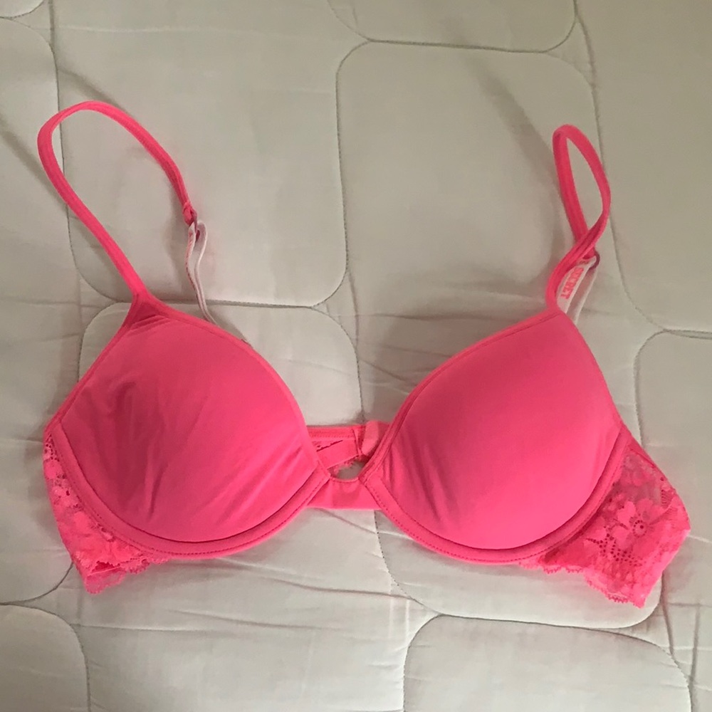Victoria’s Secret Pink hot pink t-shirt bra